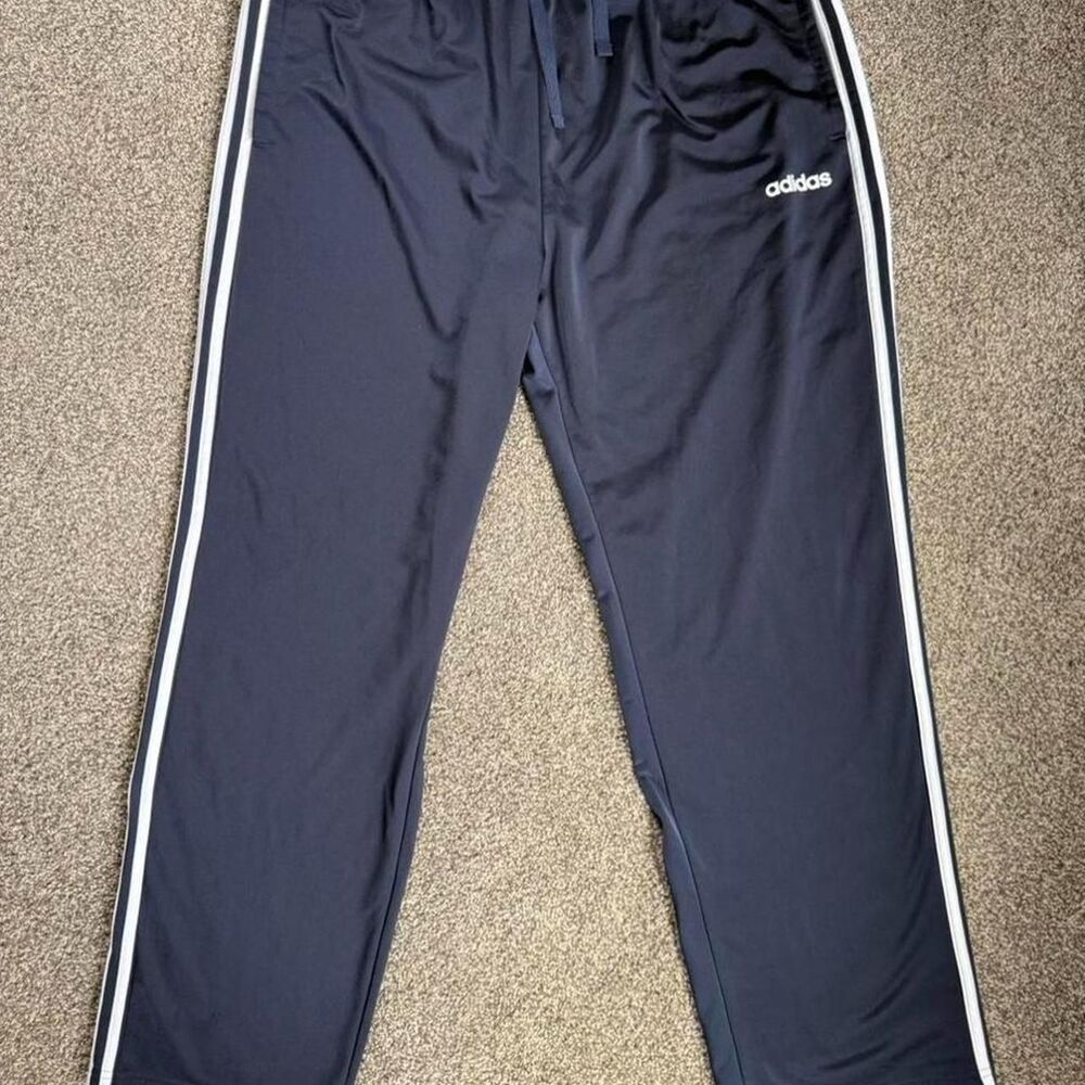 Adidas Men's Navy and Blue Joggers-tracksuits
